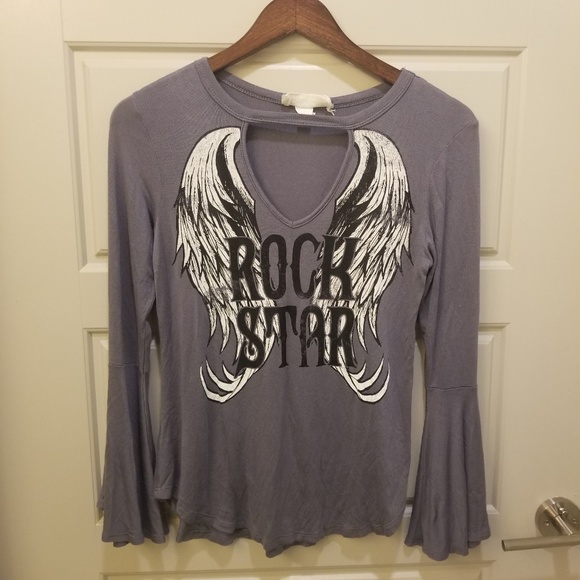 Rock Star Gray Keyhole V Neck Bell Sleeve Graphic - Picture 1 of 5